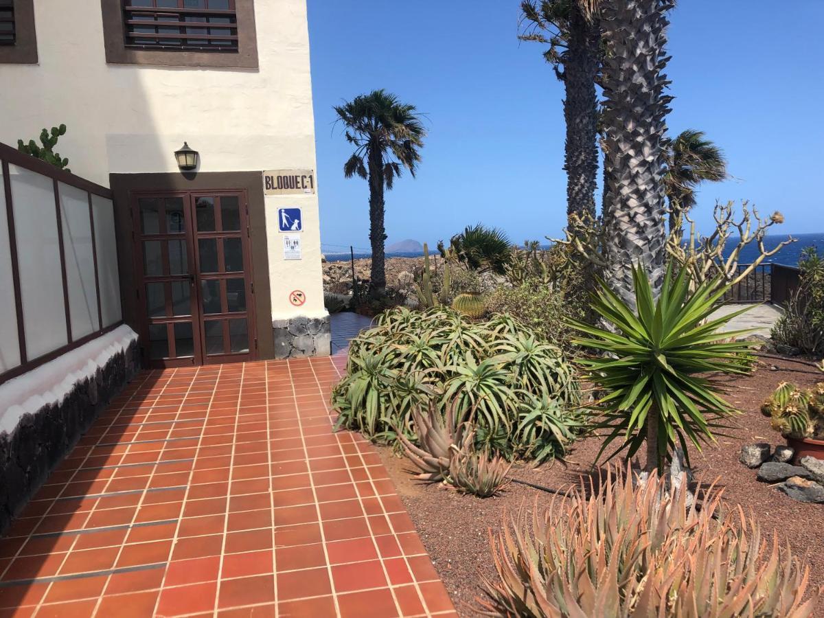 Balcon Mar Larisa Apartament